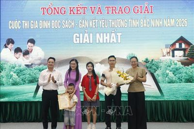 Ngày gia đình Việt Nam 28/6: Gia đình cùng đọc sách - Nhân lên yêu thương
