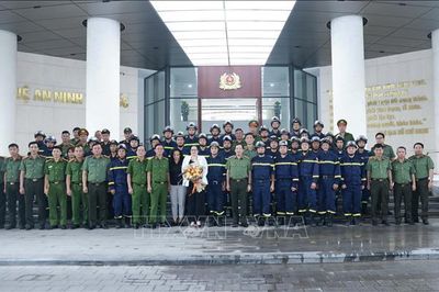 Đội cứu nạn, cứu hộ của Bộ Công an xuất quân lên đường làm nhiệm vụ tại Venezuela