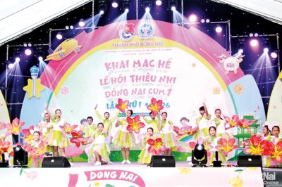 Bức tranh hè đa sắc