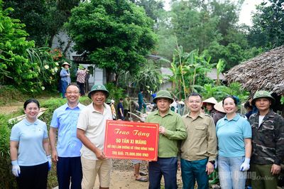 Đảng ủy các cơ quan Đảng tỉnh tổ chức hoạt động 3 cùng tại xã Yên Lập