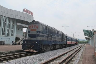 Đề xuất bàn giao đoạn đường sắt Lim - Phả Lại cho địa phương quản lý