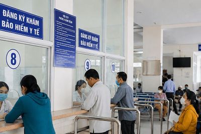 Quyền lợi BHYT thay đổi từ 1/7: Những ai được thanh toán khi khám ngoại trú trái tuyến?