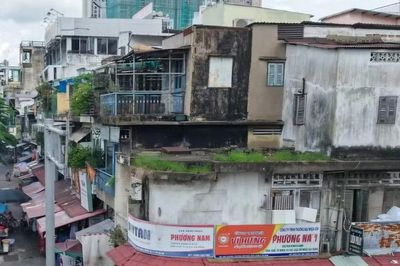 Cấp bách chỉnh trang 2 khu dân cư lâu đời ngay trung tâm TP Hồ Chí Minh