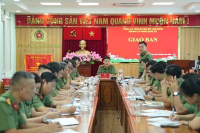 Lá chắn thép bảo vệ mạch máu kinh tế đầu tàu của TP Hồ Chí Minh