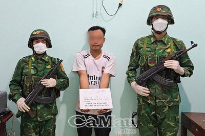 Bắt giữ đối tượng tàng trữ trái phép chất ma túy