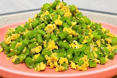 Hết hành lá, đem xào trứng với quả này cả nhà ăn hết bay cả đĩa còn đòi nấu thêm