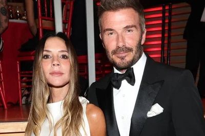 Victoria Beckham gây sốt với hình ảnh đời thường, khó tin đã bước sang tuổi 52