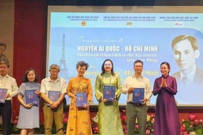 Tôn vinh, lan tỏa di sản Hồ Chí Minh tại Pháp