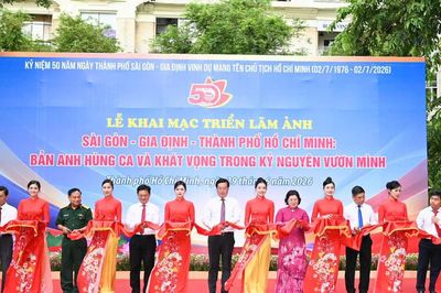 Triển lãm gần 200 hình ảnh, tư liệu về hơn 300 năm lịch sử Sài Gòn - Gia Định
