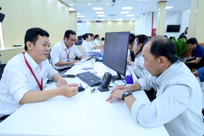 TP.HCM: Từ 20-7, người yếu thế được hỗ trợ giải quyết thủ tục hành chính tại nhà