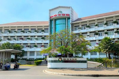 Cổ đông một bệnh viện tim lãi gấp đôi sau một tháng