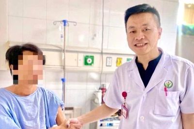 Cứu sống bệnh nhân đứt rời trực tràng sau hai lần phẫu thuật