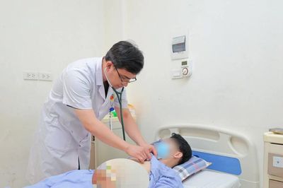 Thanh niên 25 tuổi nhồi máu cơ tim do hút thuốc lá nhiều năm