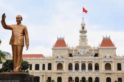 TPHCM 50 năm rạng rỡ tên vàng