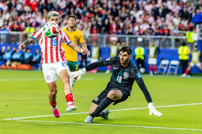 World Cup 2026: Australia đổi tên một bãi biển theo tên thủ môn Patrick Beach