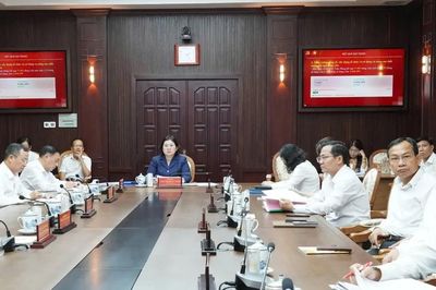 Tập trung đột phá công tác cán bộ đáp ứng yêu cầu của kỷ nguyên mới
