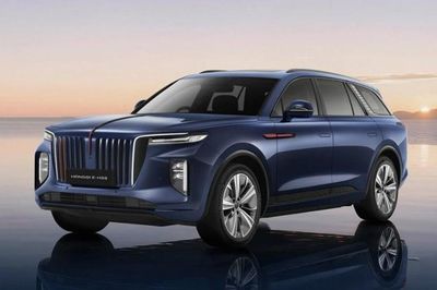 Cận cảnh Hongqi E-HS9 vừa trình làng Đông Nam Á, giá từ 2,35 tỷ đồng