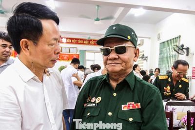 Thăm hỏi, tặng quà thương, bệnh binh và người có công ở Thanh Hóa