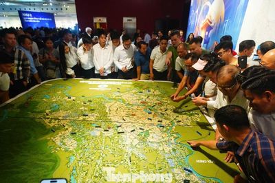 Quy hoạch Hà Nội 100 năm: 9 cực phát triển, 9 trung tâm lớn, 9 trục động lực