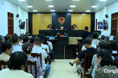Nguyễn Văn Hậu bán đất sân bay ra tòa cấp phúc thẩm