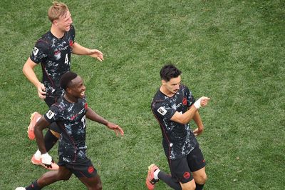 Video bóng đá Nam Phi vs Canada: Vỡ òa phút cuối