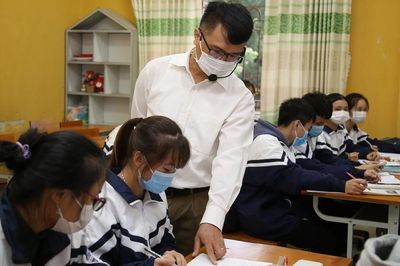 Tổ chức dạy thêm nhằm trục lợi, ép hoặc lôi kéo học thêm có thể bị phạt 50 triệu
