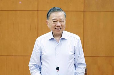 Tổng Bí thư, Chủ tịch nước: Không để thiên tai xảy ra mới hỏi dân ở đâu, ai cần cứu trước