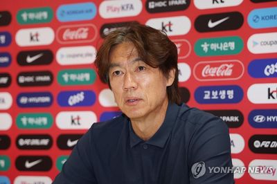 Tổng thống Hàn Quốc kêu gọi điều tra sau thất bại của đội tuyển tại World Cup