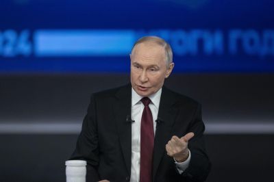 Tổng thống Putin thừa nhận một tình trạng hiếm thấy của quốc gia xuất khẩu năng lượng lớn