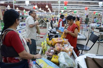 Ấn Độ tự tin tiến gần mục tiêu tăng trưởng GDP 8%