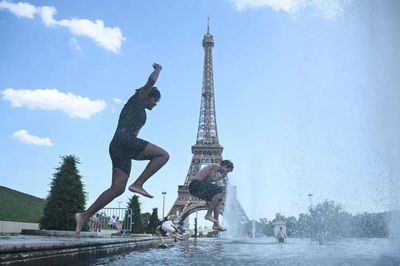 Hơn 1.300 ca tử vong do nắng nóng tại châu Âu