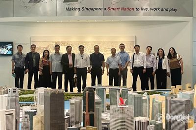 Đoàn công tác thành phố Đồng Nai học tập kinh nghiệm phát triển đô thị tại Singapore
