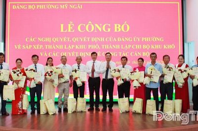 Phường Mỹ Ngãi: Công bố Quyết định thành lập 12 Chi bộ khu phố