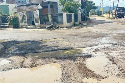 Đề nghị khắc phục hàng loạt bất cập trên tuyến quốc lộ 19B và ĐH 26