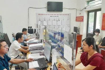 Bảo đảm nguồn nhân lực cho chính quyền cơ sở