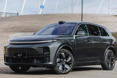 Xe điện Trung Quốc Li Auto và Forthing sắp gia nhập Việt Nam