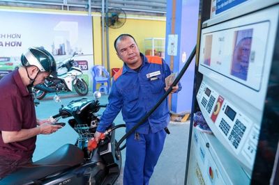 Kéo dài ưu đãi thuế xăng dầu: Thêm dư địa hỗ trợ sản xuất, kinh doanh