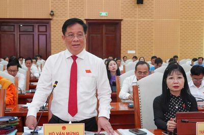 HĐND tỉnh An Giang thông qua Nghị quyết hỗ trợ người dạy tiếng và chữ dân tộc thiểu số