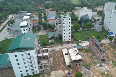 Nhiều nhà đầu tư đất nền mắc kẹt vì 'đu đỉnh'