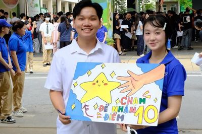Quy đổi chứng chỉ ngoại ngữ: Nghịch lý điểm số giữa bài thi chuẩn hóa và kỳ thi tốt nghiệp