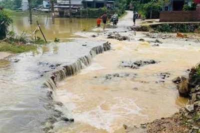 Mưa lũ đêm 28, sáng ngày 29 gây thiệt hại nhiều nơi ở trong tỉnh