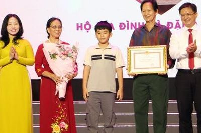 TPHCM: Xây dựng nền tảng văn hóa gia đình và văn hóa cộng đồng là nguồn lực nội sinh quan trọng