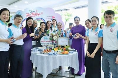 Gia đình hạnh phúc - Nền tảng cho sự phát triển bền vững của cộng đồng