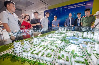 Triển lãm Quy hoạch Hà Nội tầm nhìn 100 năm vừa mở cửa đón người dân có gì đặc biệt?