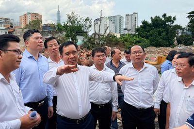 Chủ tịch UBND TP.HCM: Phấn đấu hoàn thành dự án rạch Xuyên Tâm vào cuối 2027