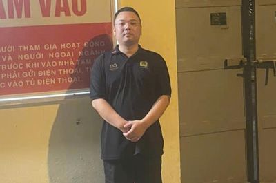 Vay lãi nặng không có tiền trả, con nợ liền báo công an