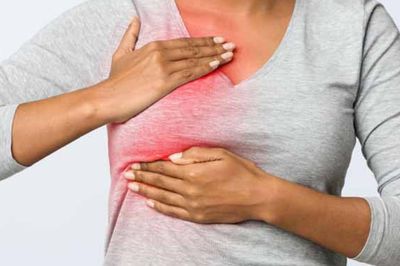 Đau tuyến vú ở tuổi mãn kinh có nguy hiểm không?