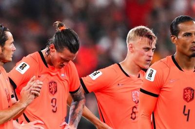'Lời nguyền' World Cup đeo đẳng bóng đá Hà Lan