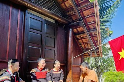 Giữ lửa đoàn kết từ cơ sở - Bài 1: Những người lặng thầm giữ mạch đoàn kết