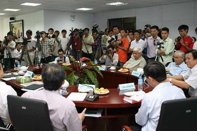 Căn phòng nhỏ 203 và 15 năm sau cuộc gặp định mệnh